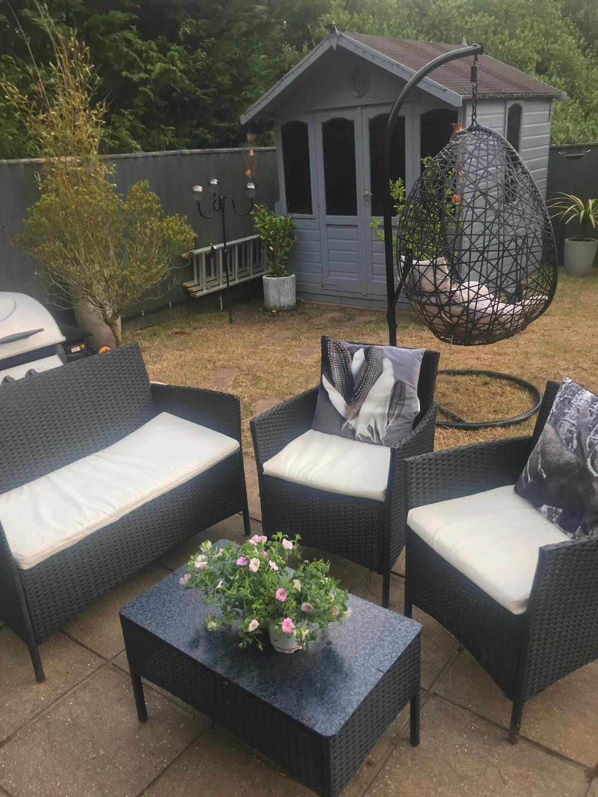 Y Glyn House - Garden Seating