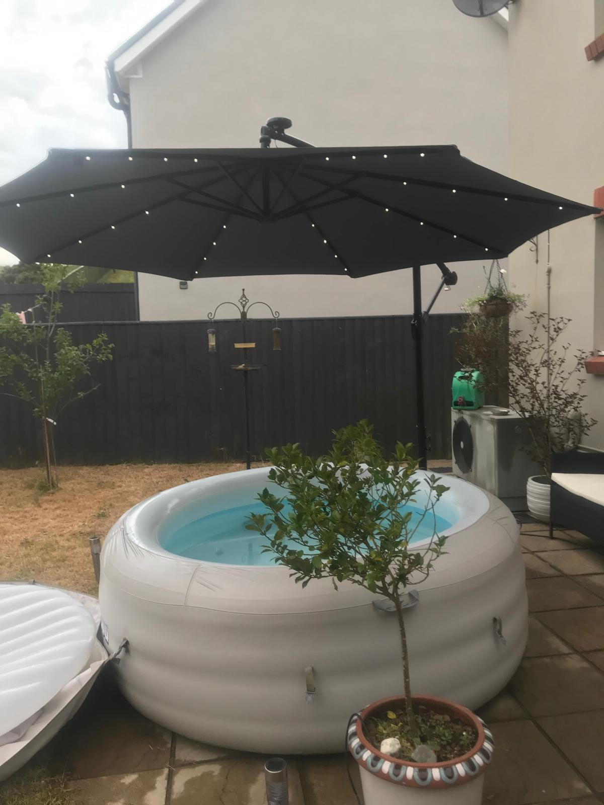 Y Glyn House - Garden Jacuzzi
